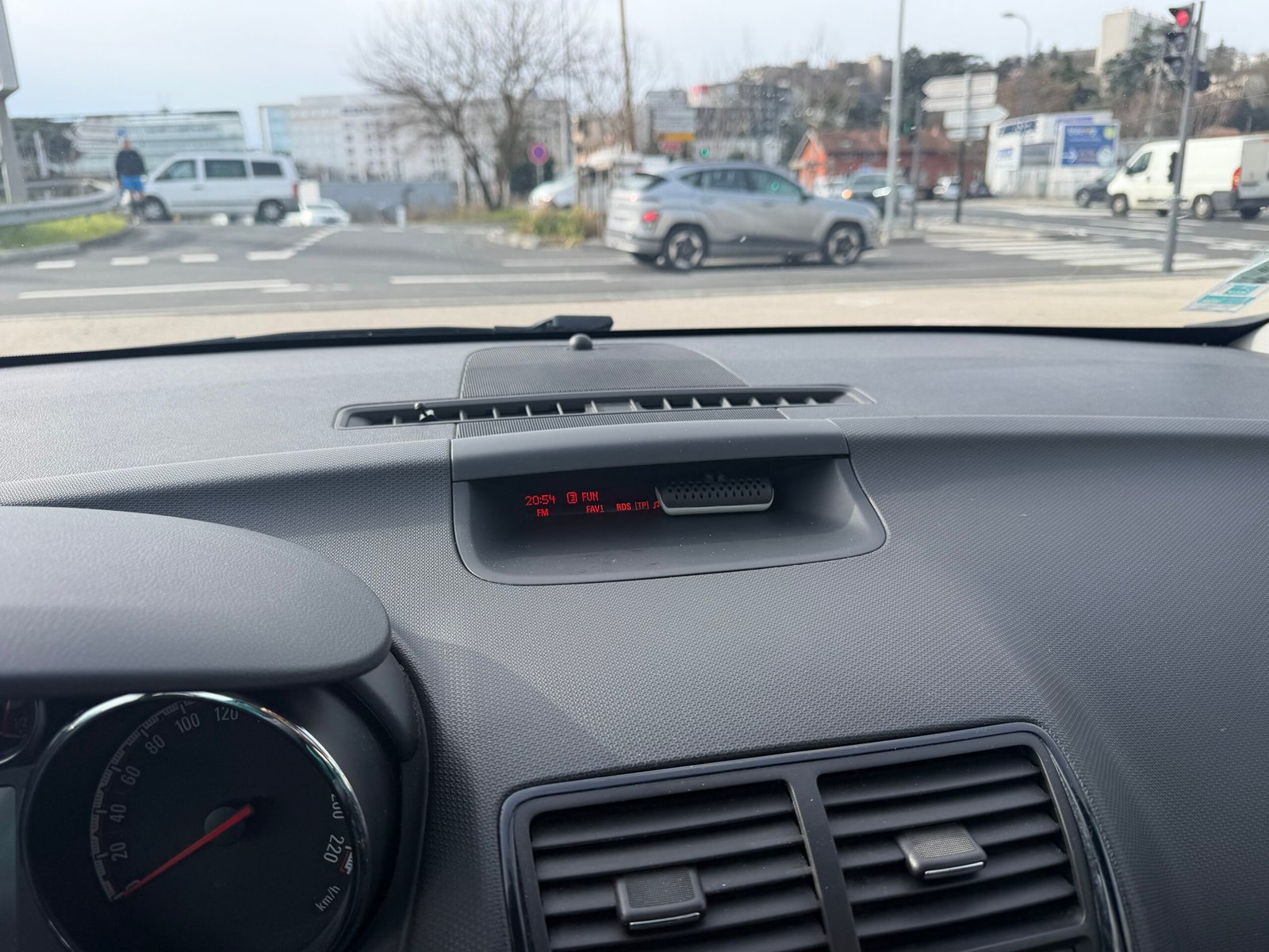 Opel Meriva B Phase 2 1.4 i Twinport 16V 100 cv