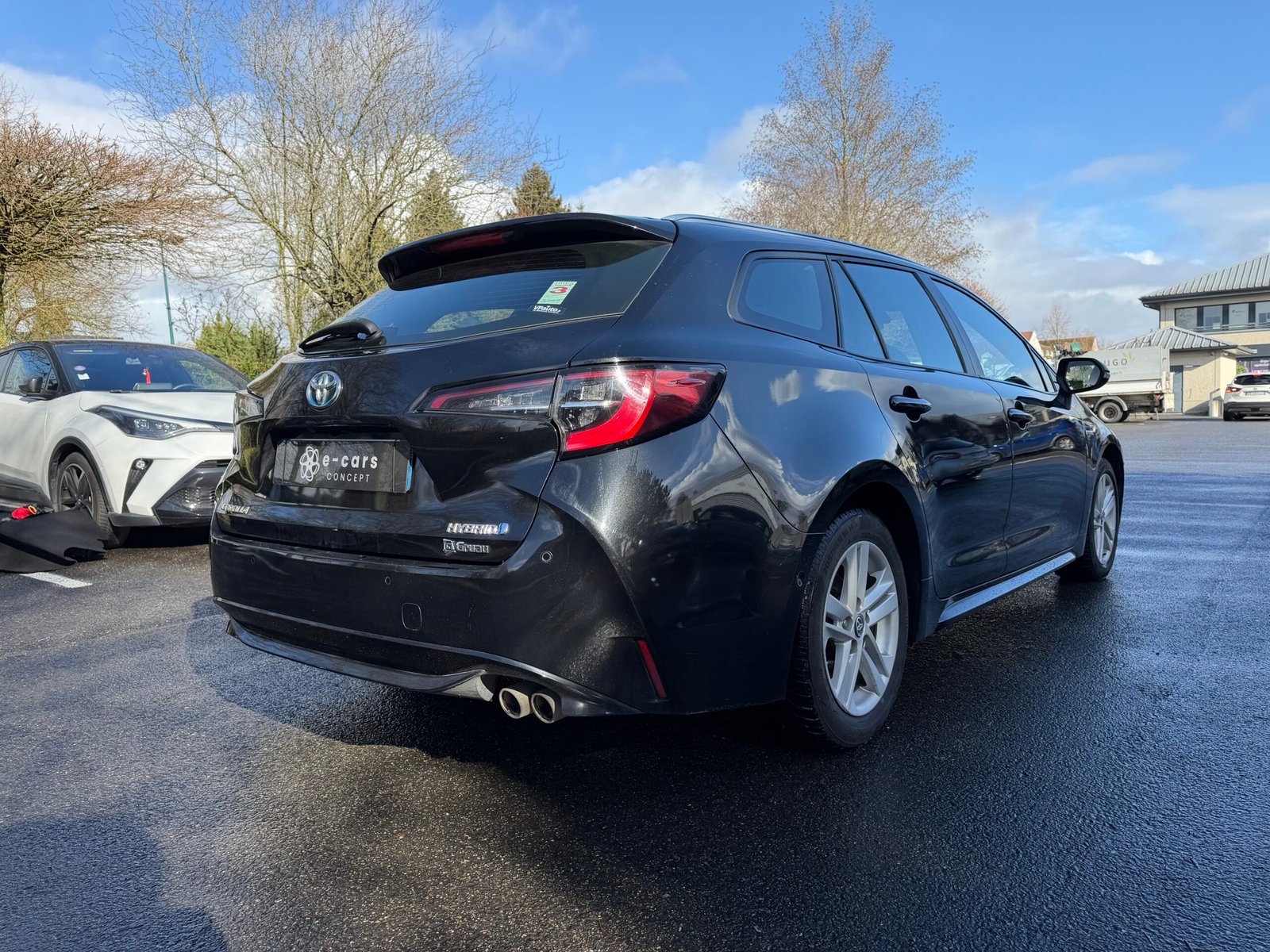 TOYOTA Corolla (210) 2.0 VVT-i 16V GPS 180 HSD CVT 152 cv Boîte auto Touring Sports