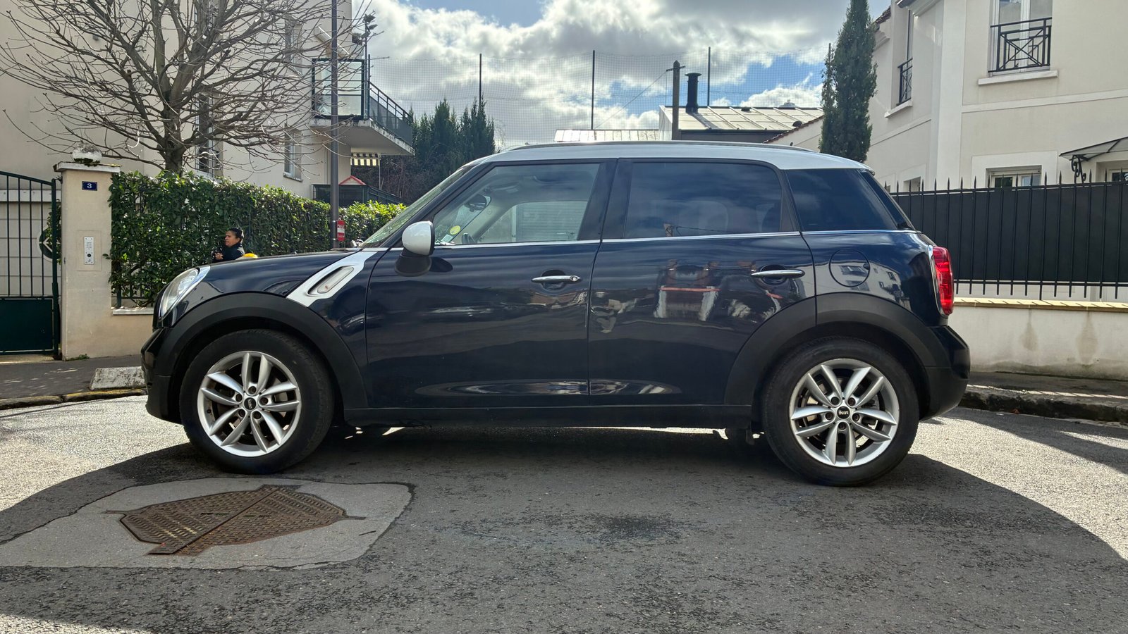 MINI COOPER COUNTRYMAN