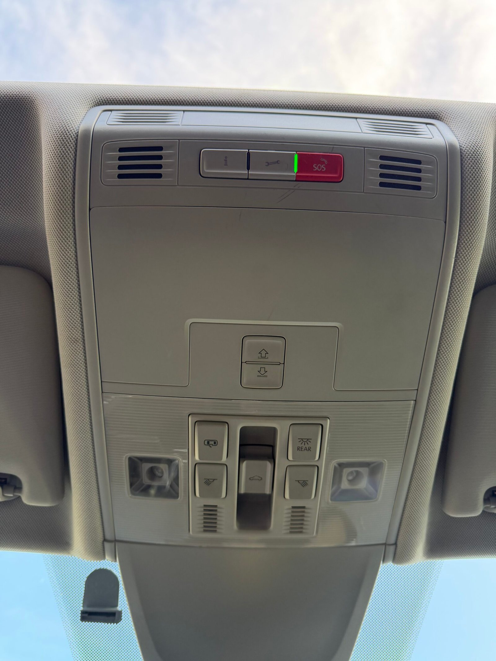 VOLKSWAGEN Tiguan Allspace 2.0 TDI 150 cv Boîte auto DSG7 Carat – Toit ouvrant panoramique