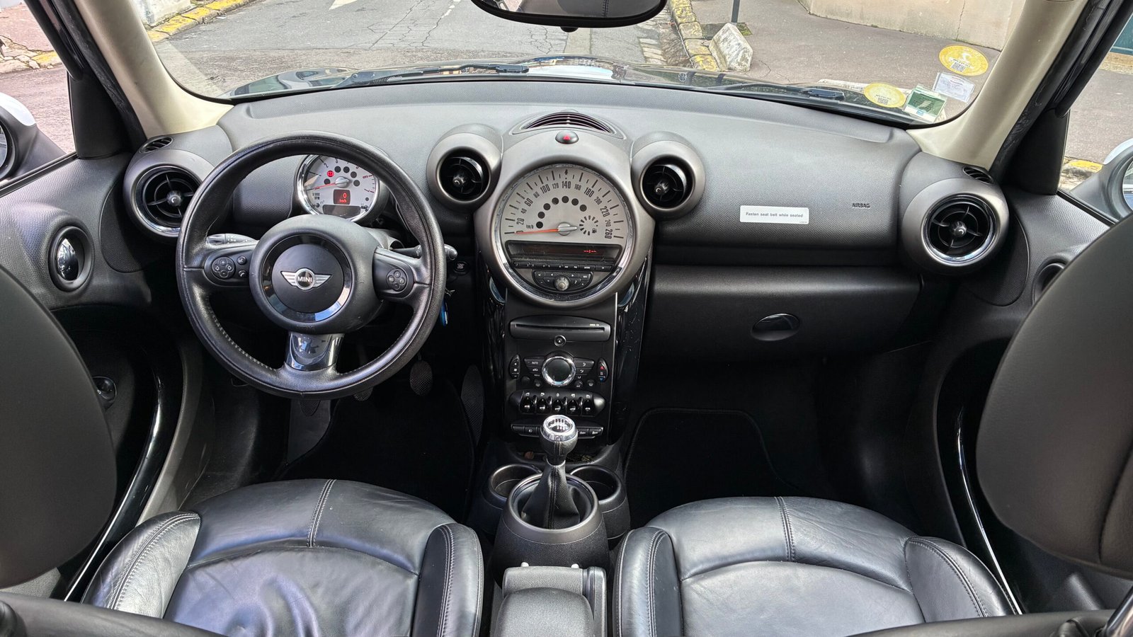 MINI COOPER COUNTRYMAN