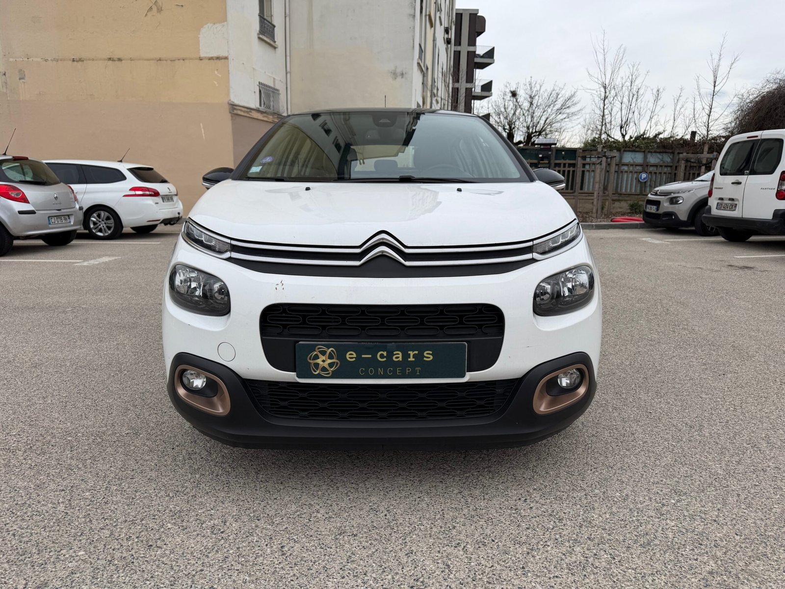 CITROËN C3 1.2 THP EAT6 110Ch “Shine”