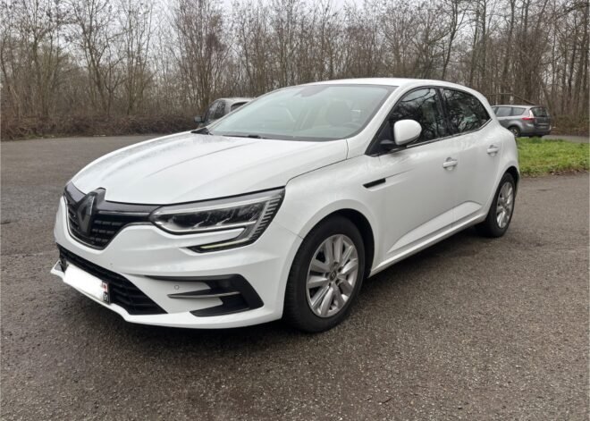 RENAULT Mégane IV Phase 2 Hatchback 1.5 Blue dCi EDC7 115 cv
