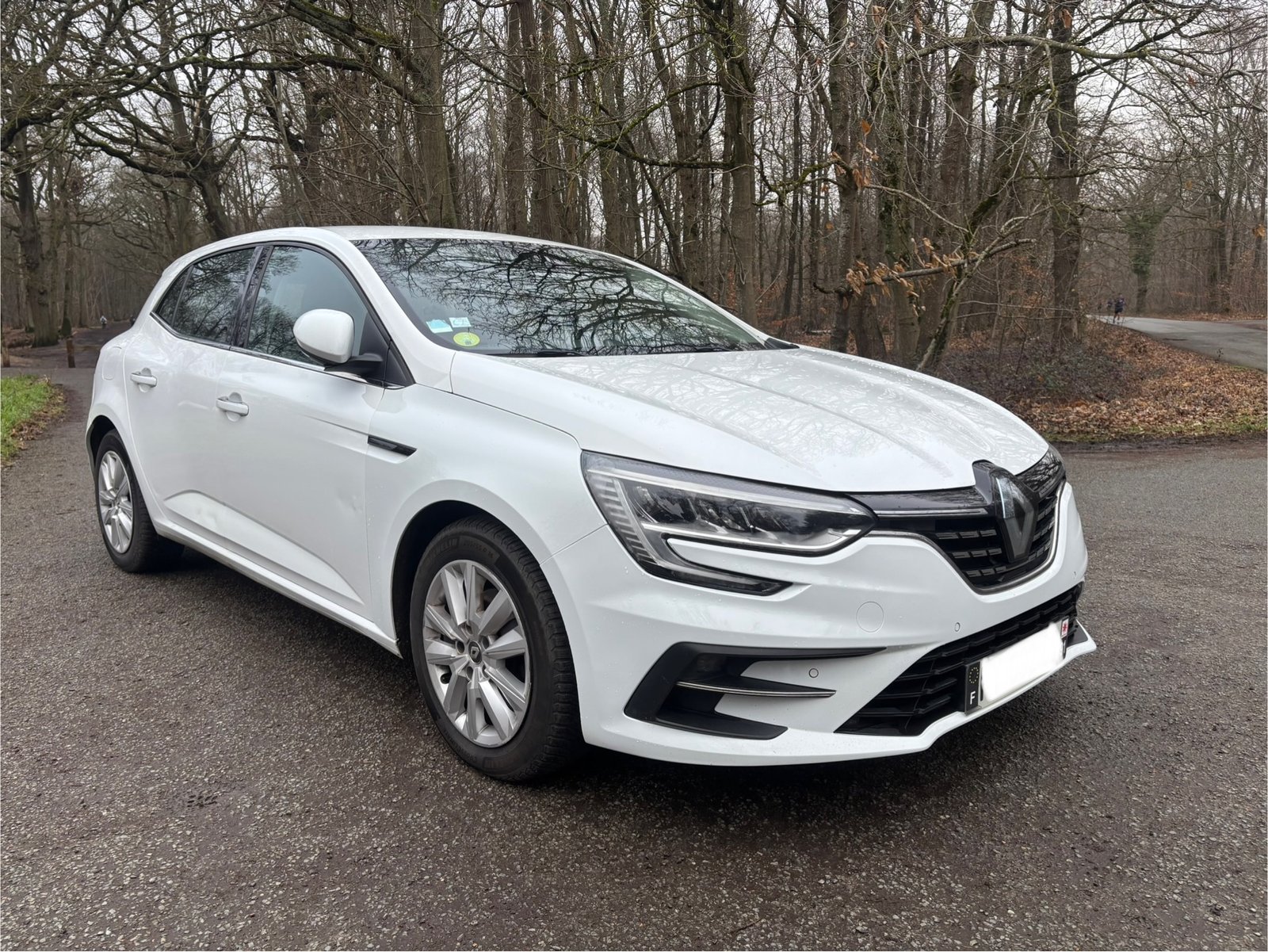 RENAULT Mégane IV Phase 2 Hatchback 1.5 Blue dCi EDC7 115 cv