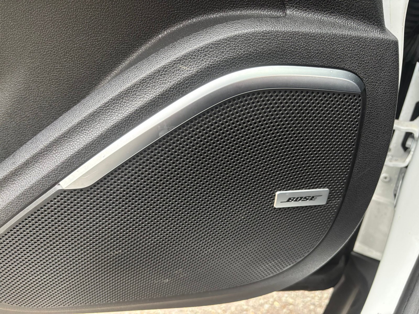 RENAULT Scénic IV 1.6 dCi EDC6 161 cv INITIALE PARIS