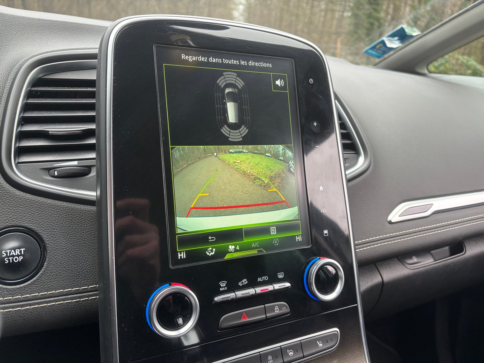 RENAULT Scénic IV 1.6 dCi EDC6 161 cv INITIALE PARIS