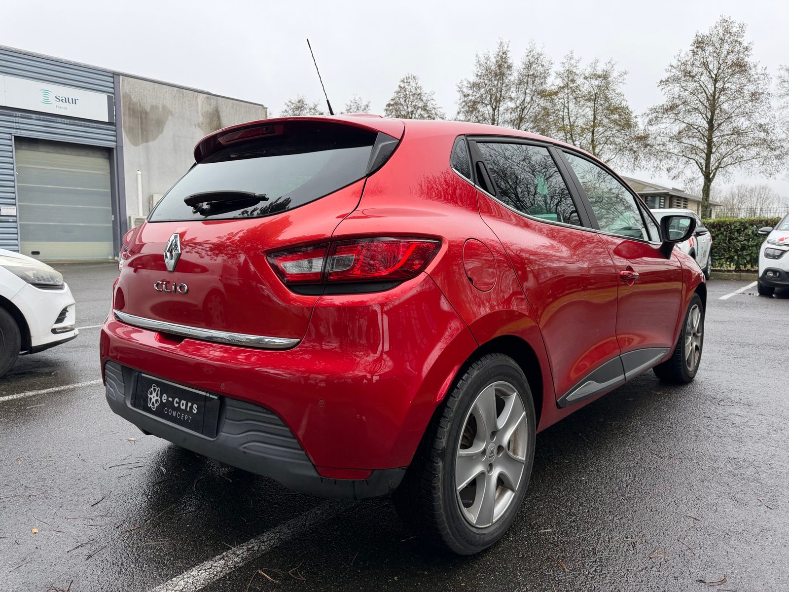 RENAULT Clio IV 5 Portes 1.2 TCe 118 cv Boîte auto INTENS