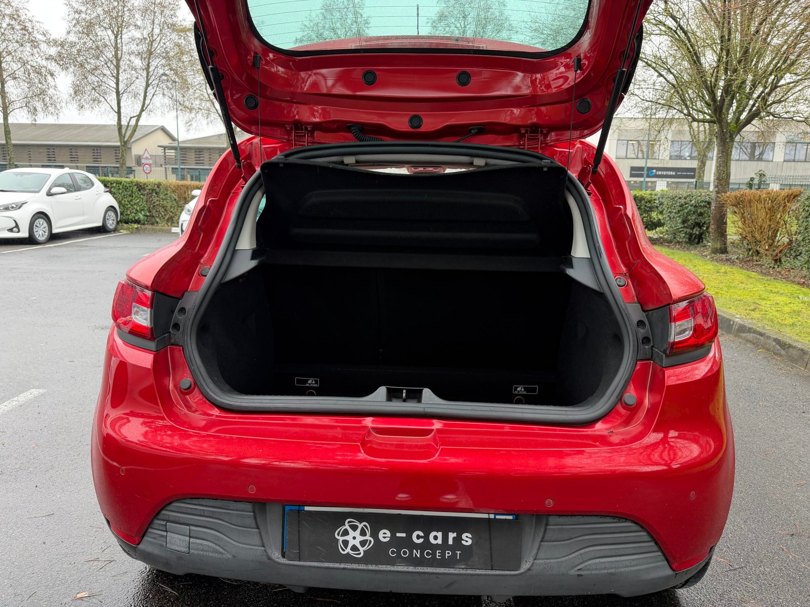 RENAULT Clio IV 5 Portes 1.2 TCe 118 cv Boîte auto INTENS