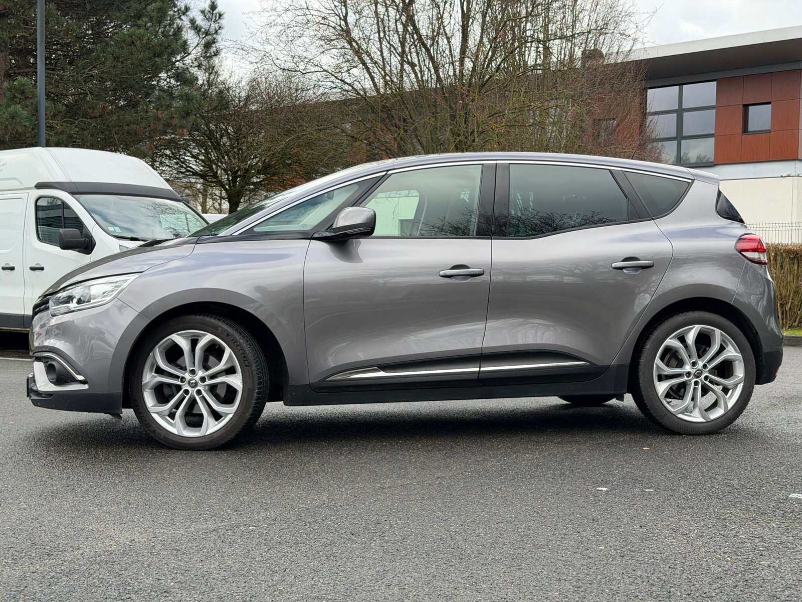 RENAULT Scénic IV 1.7 dCi 120 cv Boîte auto Business