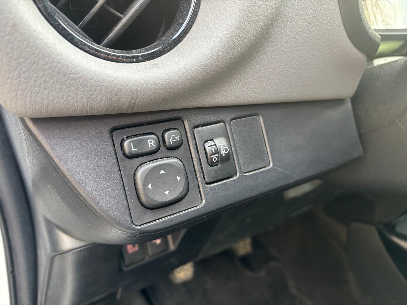 TOYOTA Yaris 3 Phase 2 1.3 VVTi 16V 99 cv COLLECTION