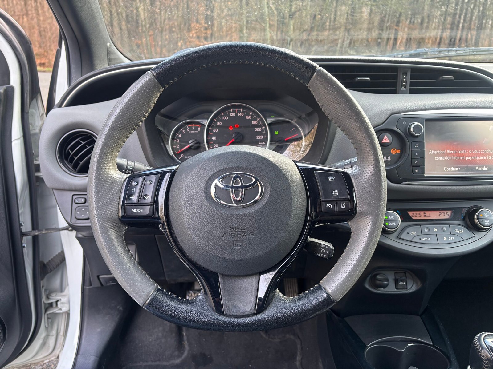 TOYOTA Yaris 3 Phase 2 1.3 VVTi 16V 99 cv COLLECTION