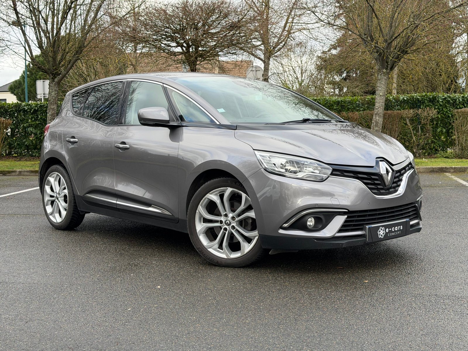 RENAULT Scénic IV 1.7 dCi 120 cv Boîte auto Business