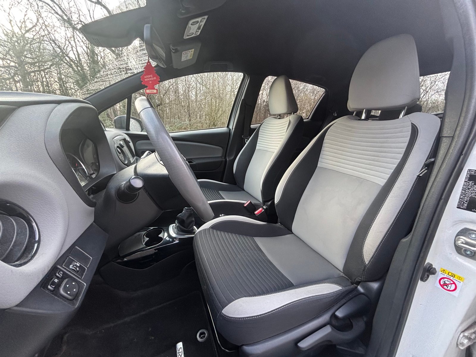 TOYOTA Yaris 3 Phase 2 1.3 VVTi 16V 99 cv COLLECTION