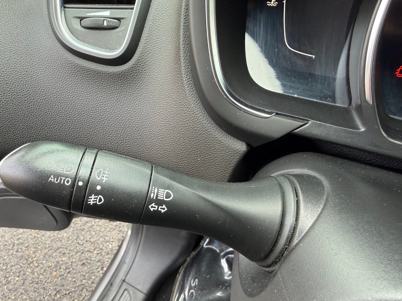 RENAULT Scénic IV 1.7 dCi 120 cv Boîte auto Business