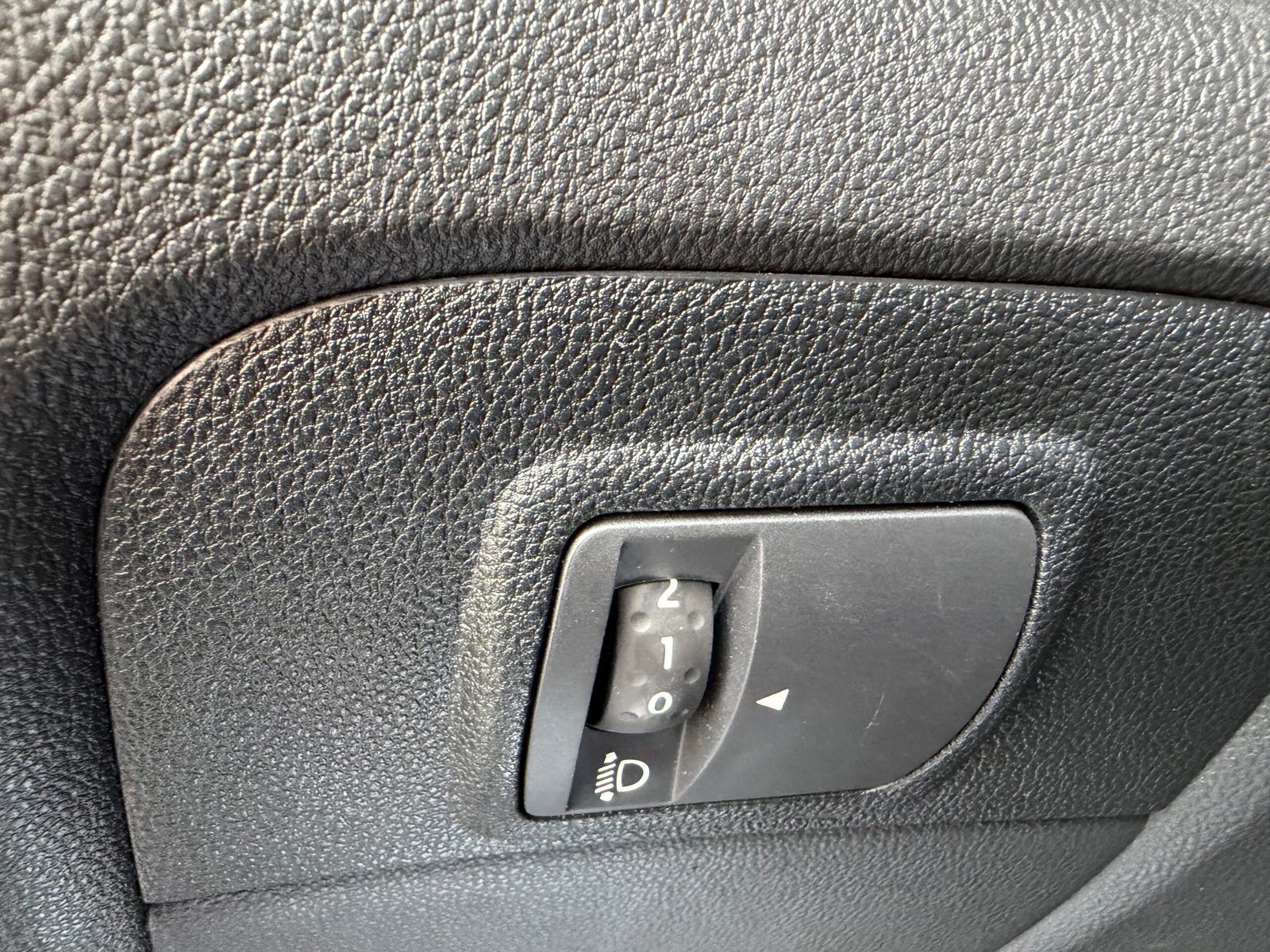 RENAULT Scénic IV 1.7 dCi 120 cv Boîte auto Business