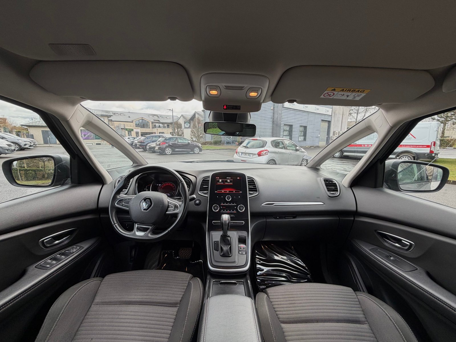 RENAULT Scénic IV 1.7 dCi 120 cv Boîte auto Business