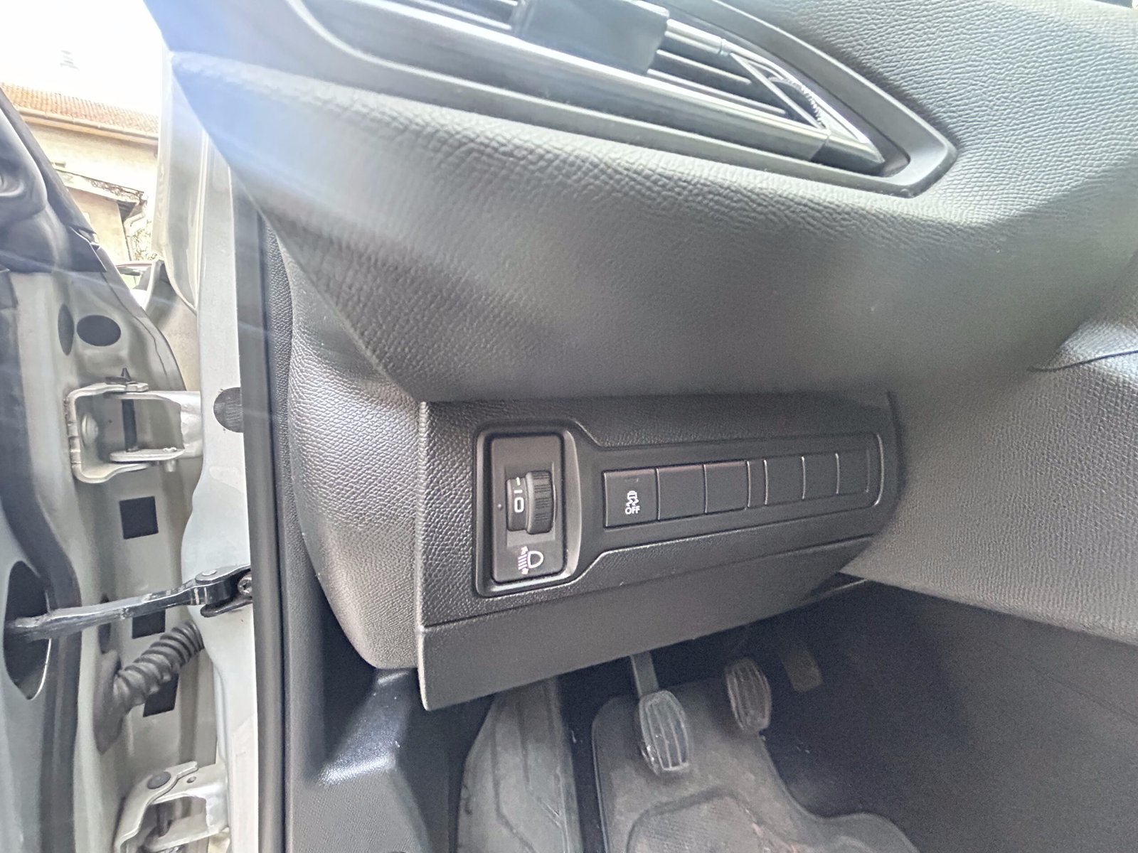 PEUGEOT 308 1.6 Thp 125 Ch “ACTIV “