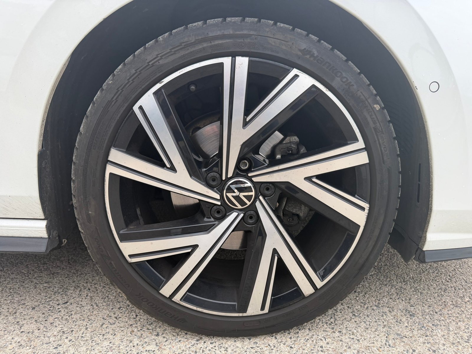 VOLKSWAGEN Golf VIII R Line 2.0 TDi 150ch DSG7