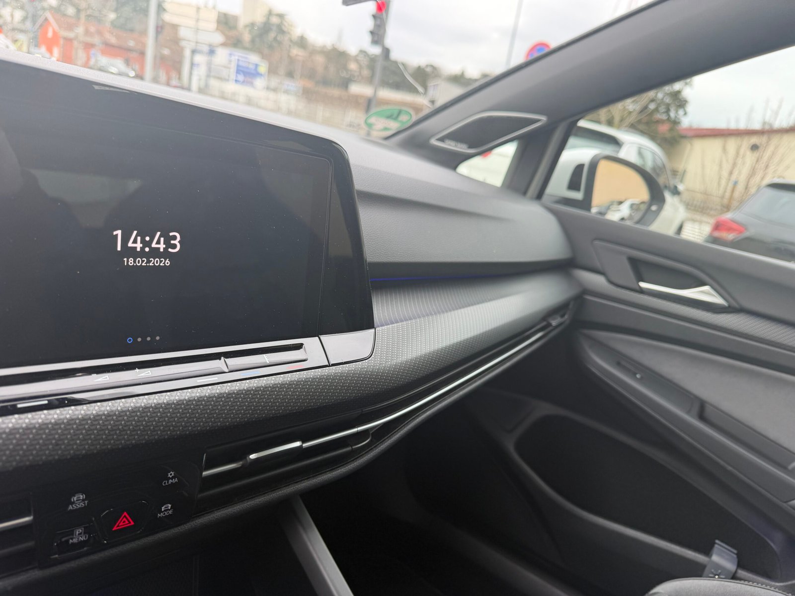 VOLKSWAGEN Golf VIII R Line 2.0 TDi 150ch DSG7