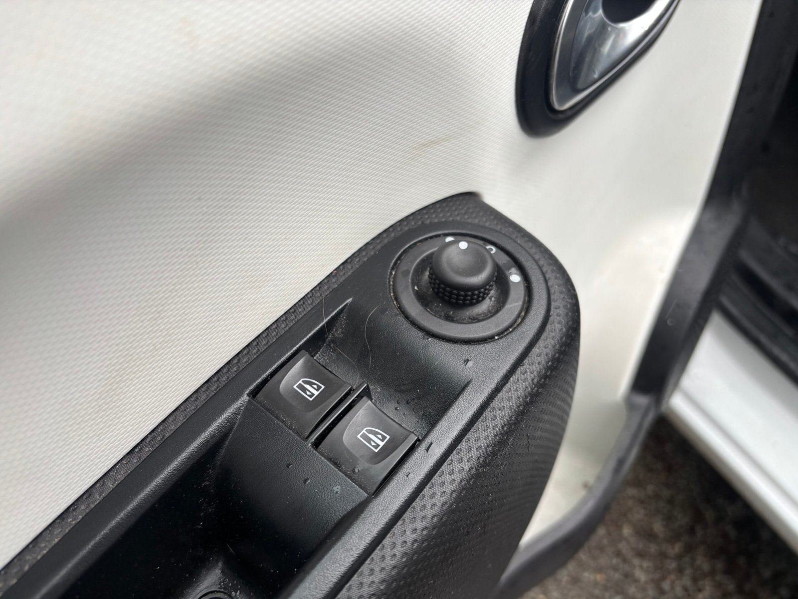 RENAULT Twingo III 0.9 TCe 12V eco2 90 cv INTENS