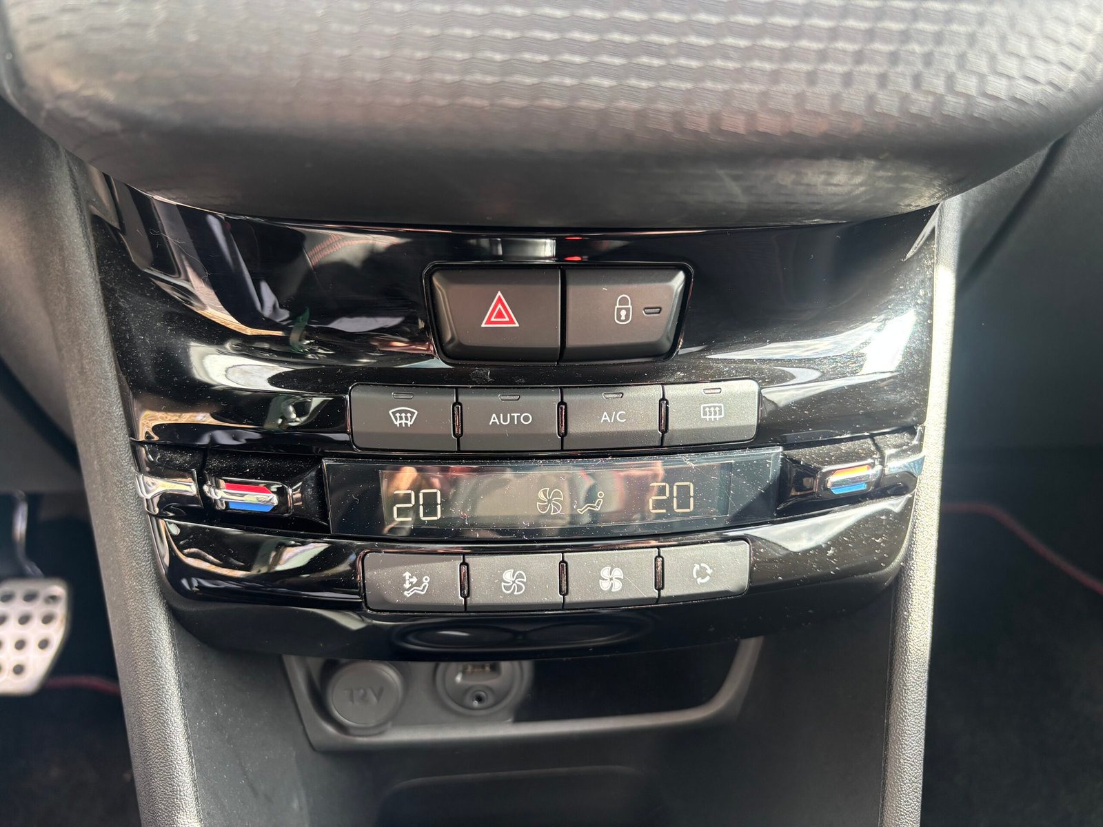 PEUGEOT 2008 1.2 THP Puretech 110 cv GT LINE