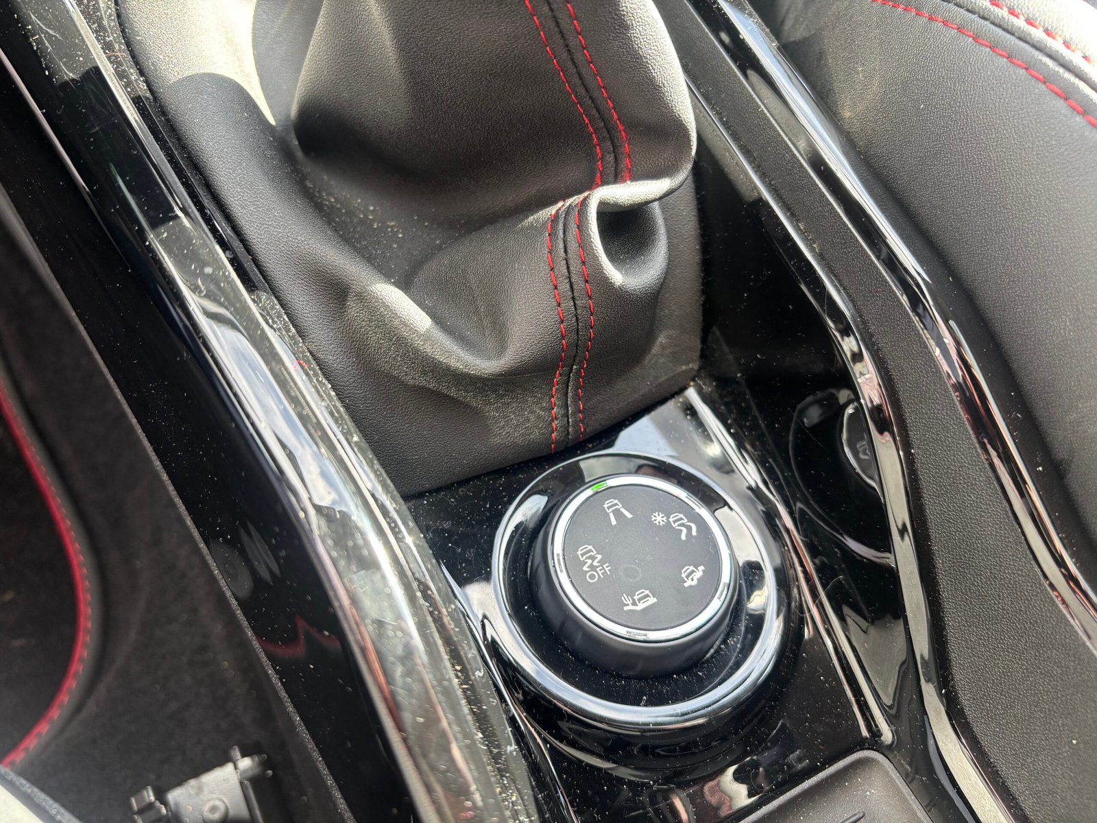 PEUGEOT 2008 1.2 THP Puretech 110 cv GT LINE