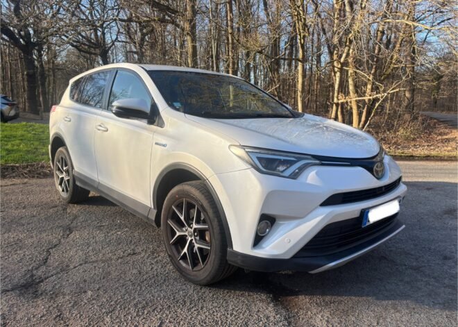 TOYOTA RAV4 IV Phase 2 2.5 VVTi 197 Hybrid 2WD E-CVT LOUNGE