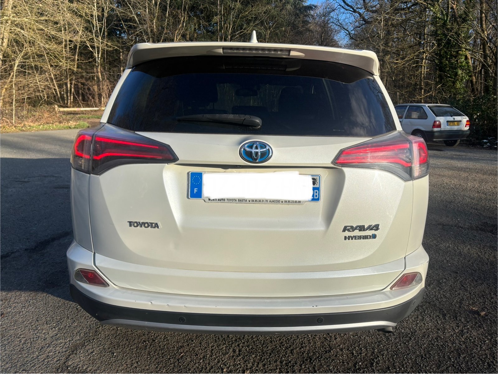 TOYOTA RAV4 IV Phase 2 2.5 VVTi 197 Hybrid 2WD E-CVT LOUNGE
