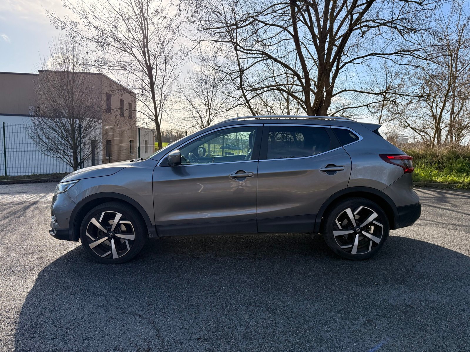 NISSAN Qashqai II 1.6 dCi 16V Xtronic 130 cv Boîte auto en finition « techna + »