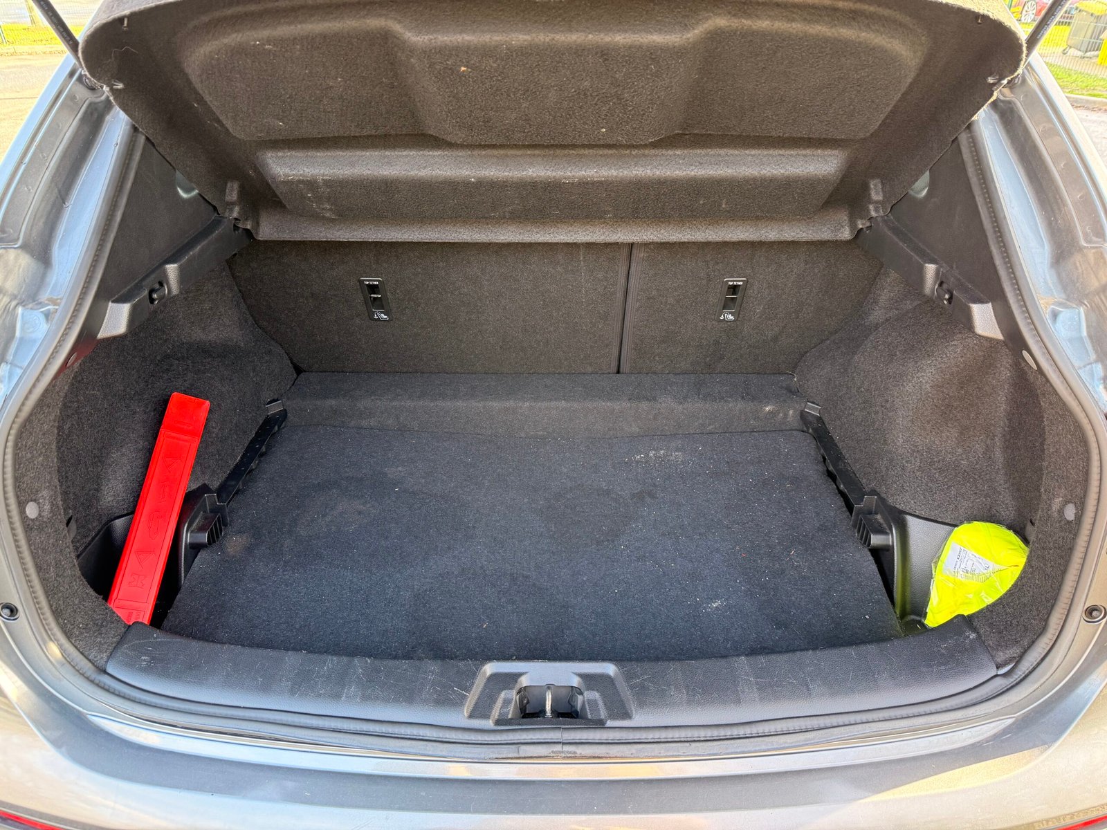 NISSAN Qashqai II 1.6 dCi 16V Xtronic 130 cv Boîte auto en finition « techna + »