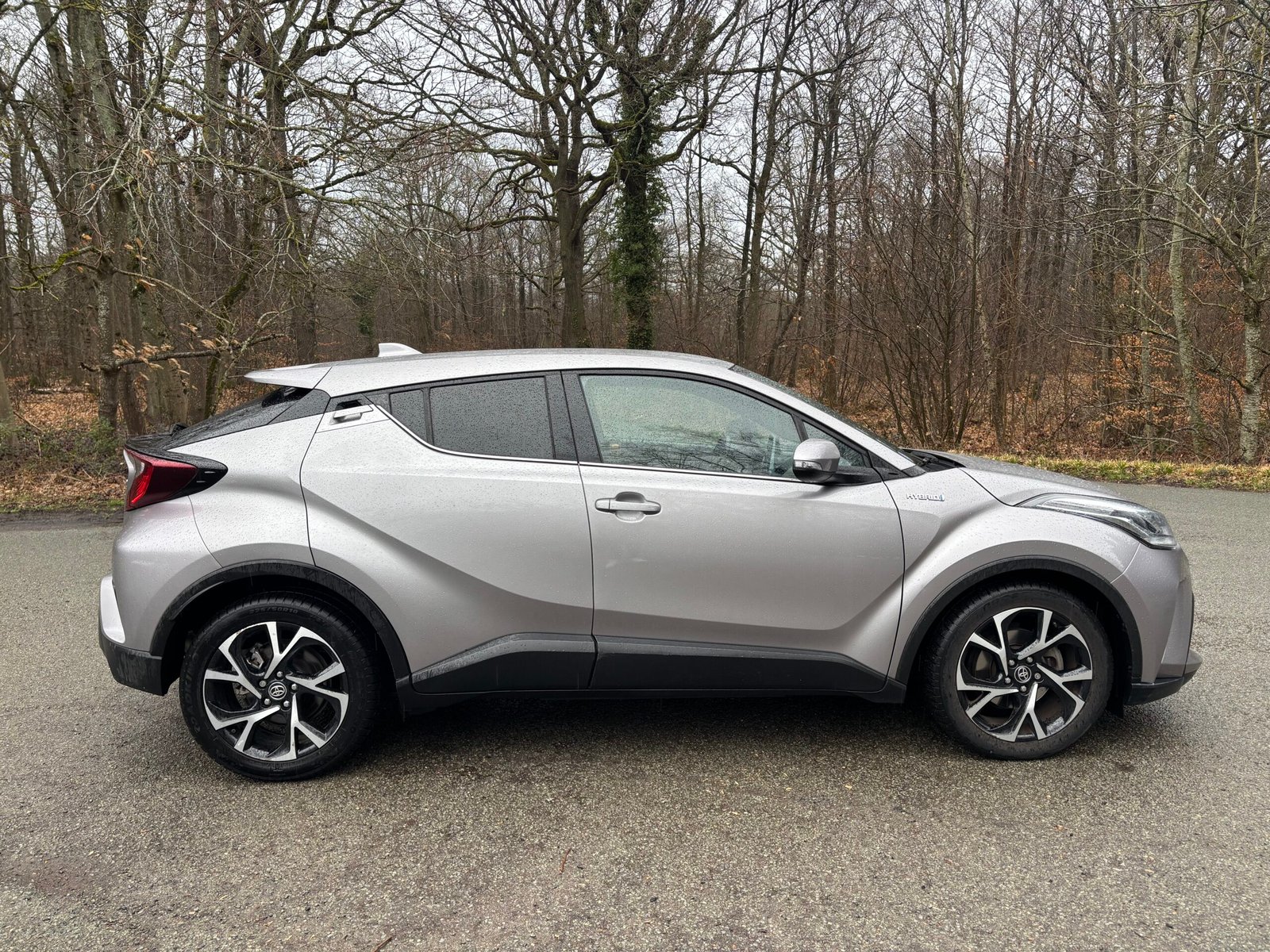 TOYOTA C-HR I Phase 2 1.8 VVT-i 122 Hybrid CVT EDITION