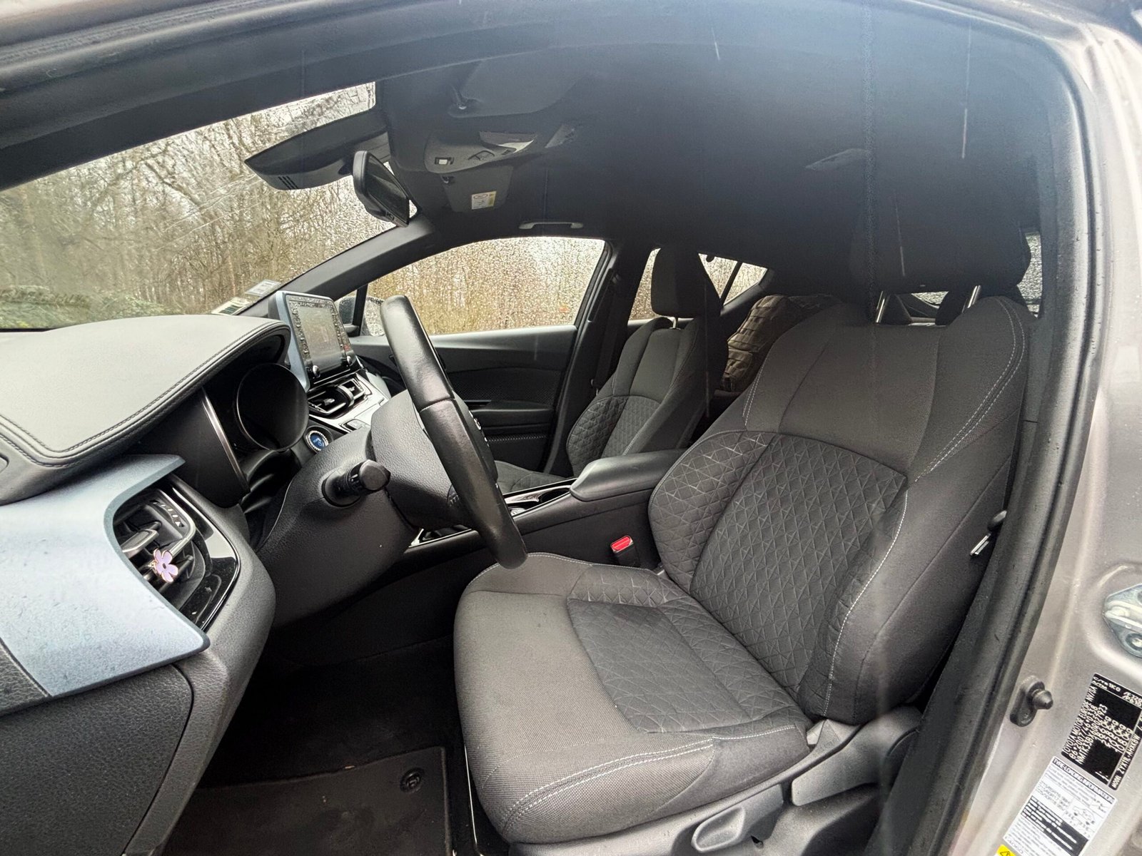 TOYOTA C-HR I Phase 2 1.8 VVT-i 122 Hybrid CVT EDITION