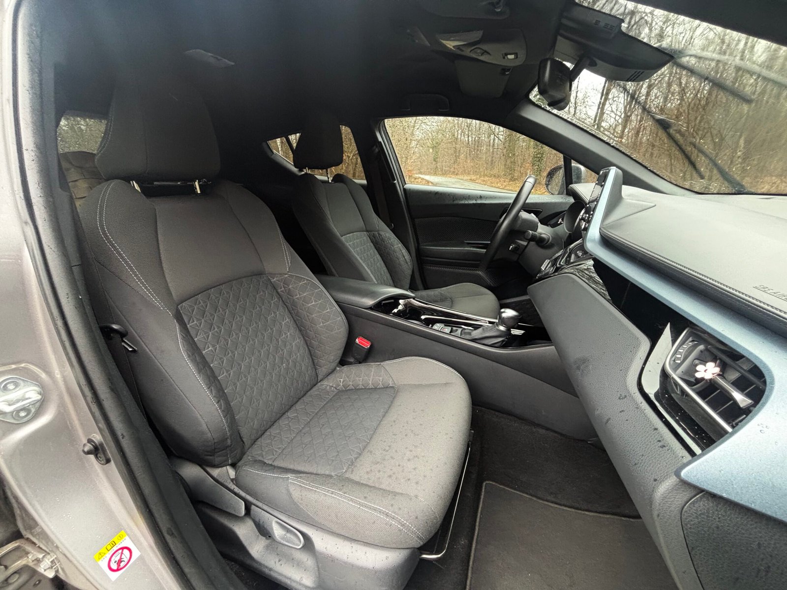 TOYOTA C-HR I Phase 2 1.8 VVT-i 122 Hybrid CVT EDITION