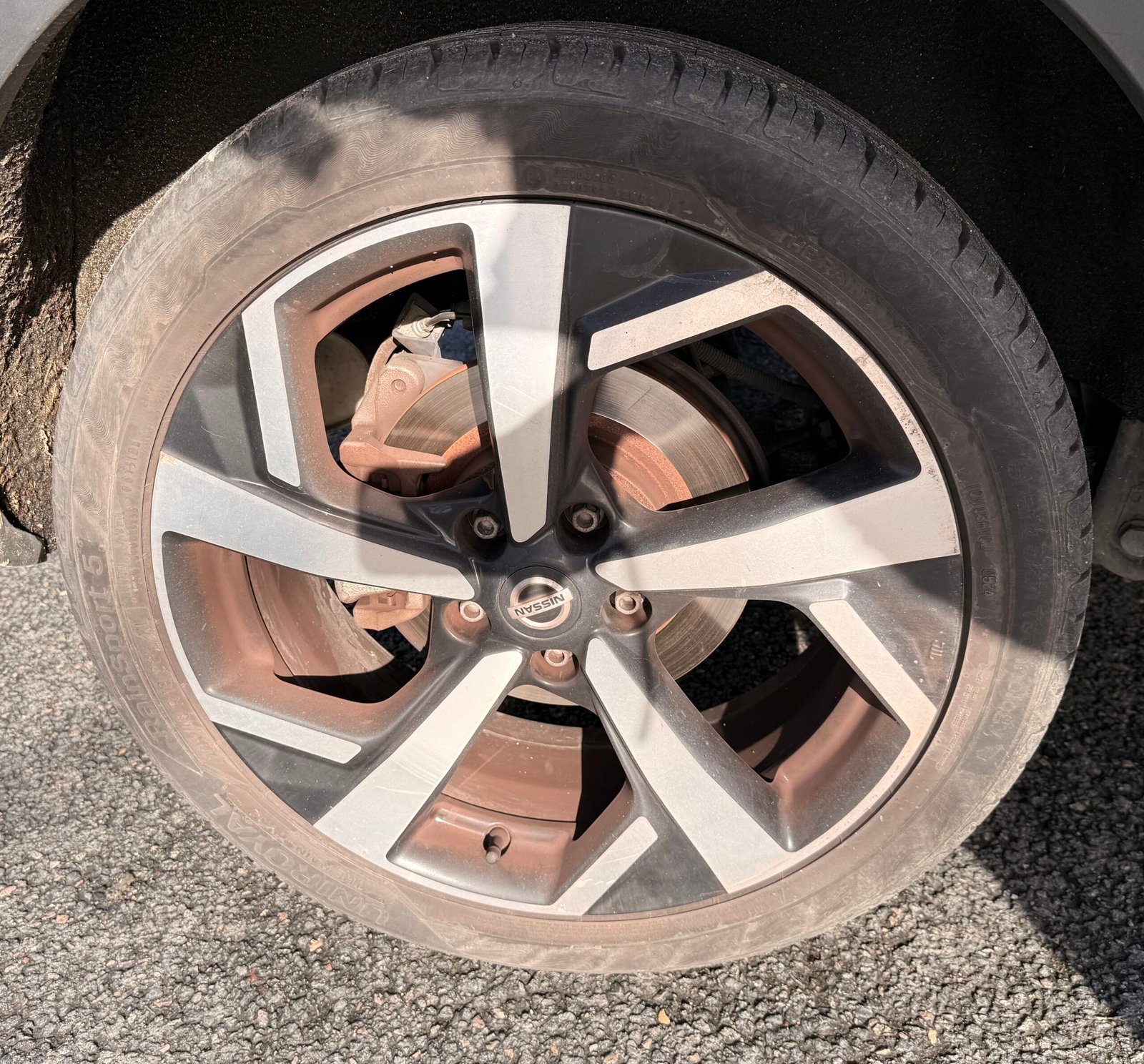 NISSAN Qashqai II 1.6 dCi 16V Xtronic 130 cv Boîte auto en finition « techna + »