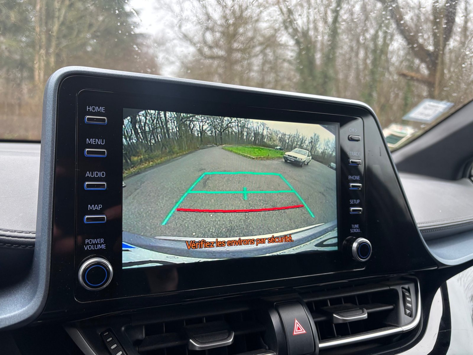 TOYOTA C-HR I Phase 2 1.8 VVT-i 122 Hybrid CVT EDITION