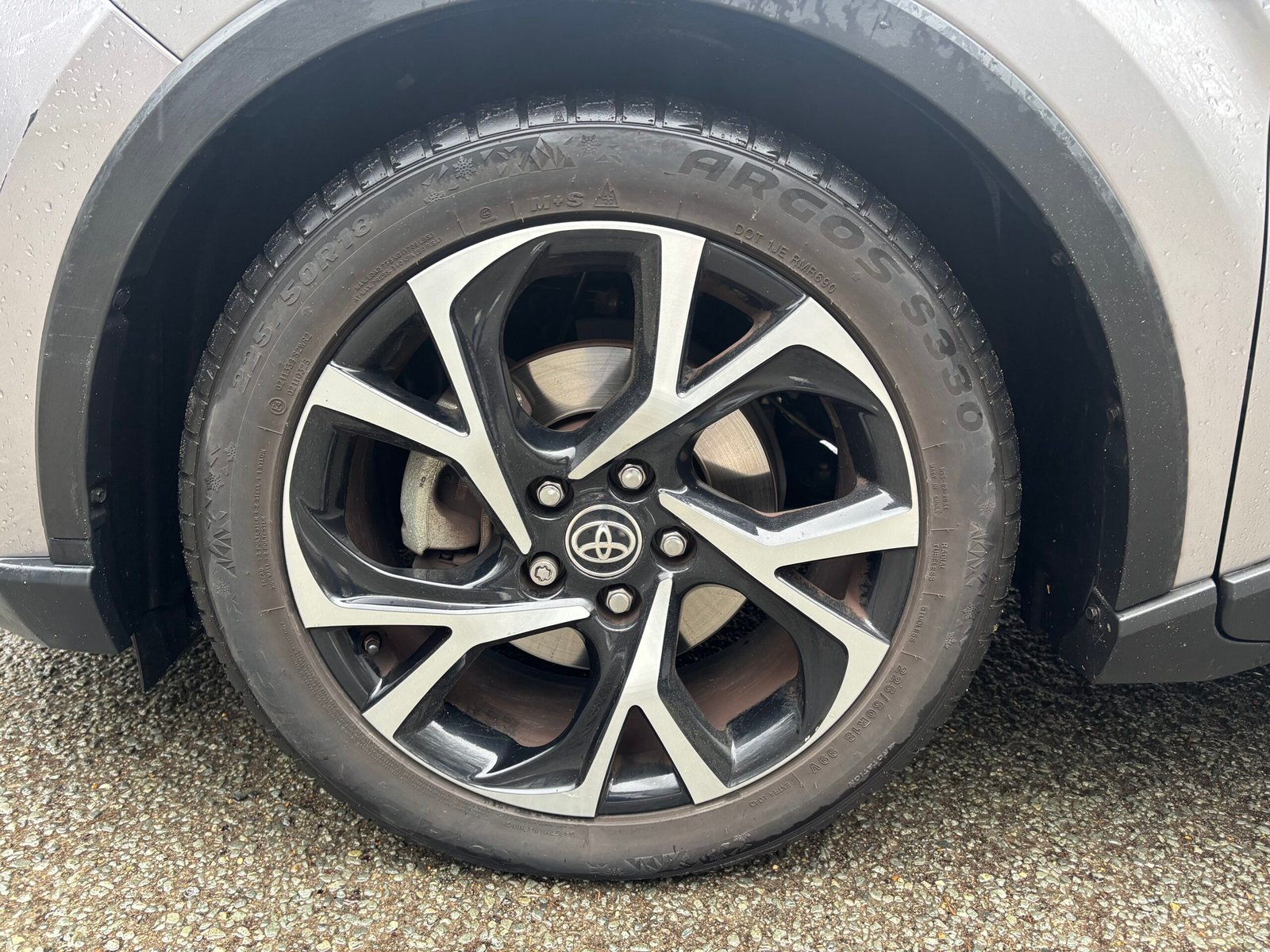 TOYOTA C-HR I Phase 2 1.8 VVT-i 122 Hybrid CVT EDITION