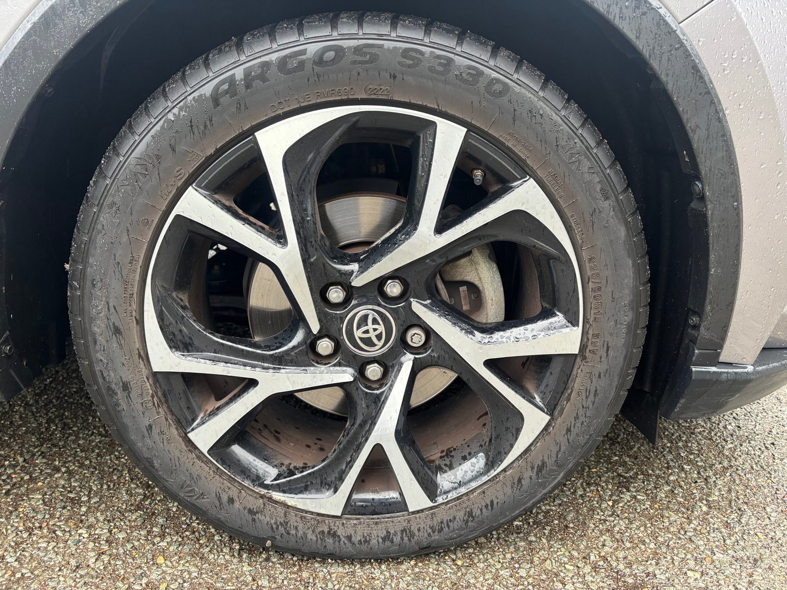 TOYOTA C-HR I Phase 2 1.8 VVT-i 122 Hybrid CVT EDITION