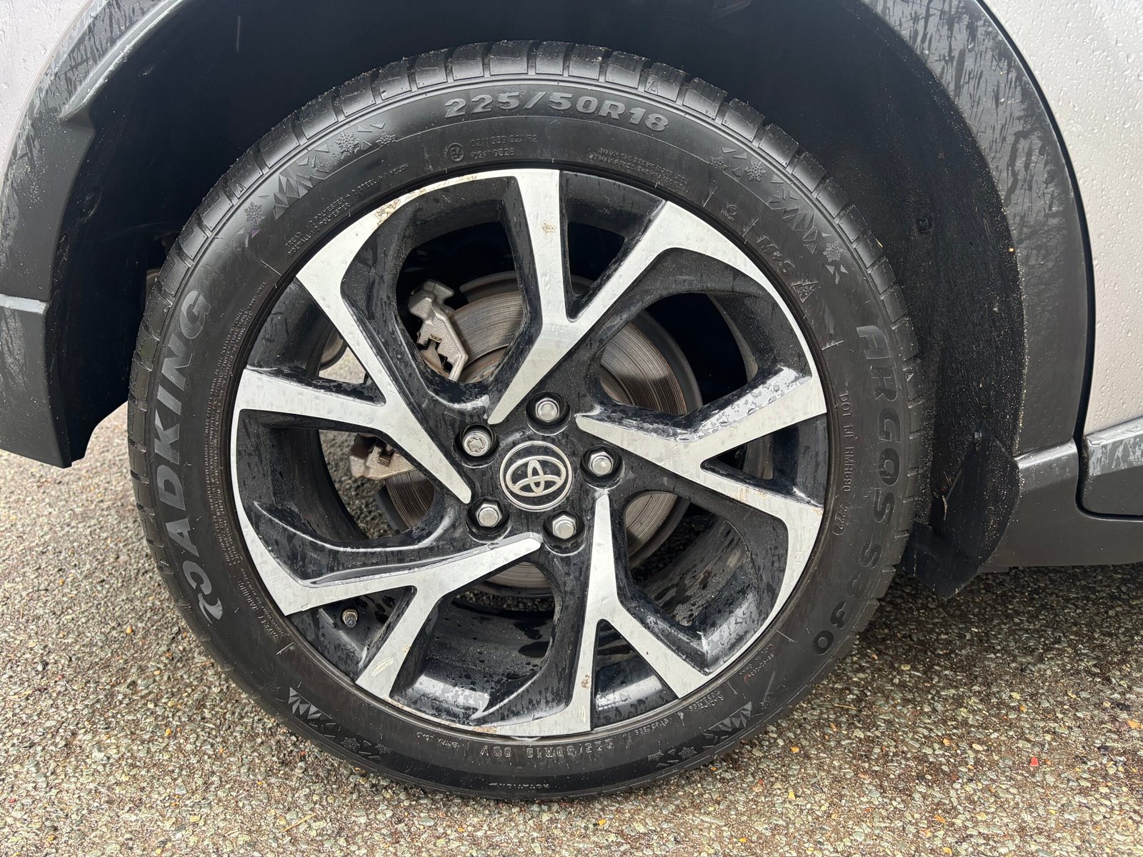 TOYOTA C-HR I Phase 2 1.8 VVT-i 122 Hybrid CVT EDITION