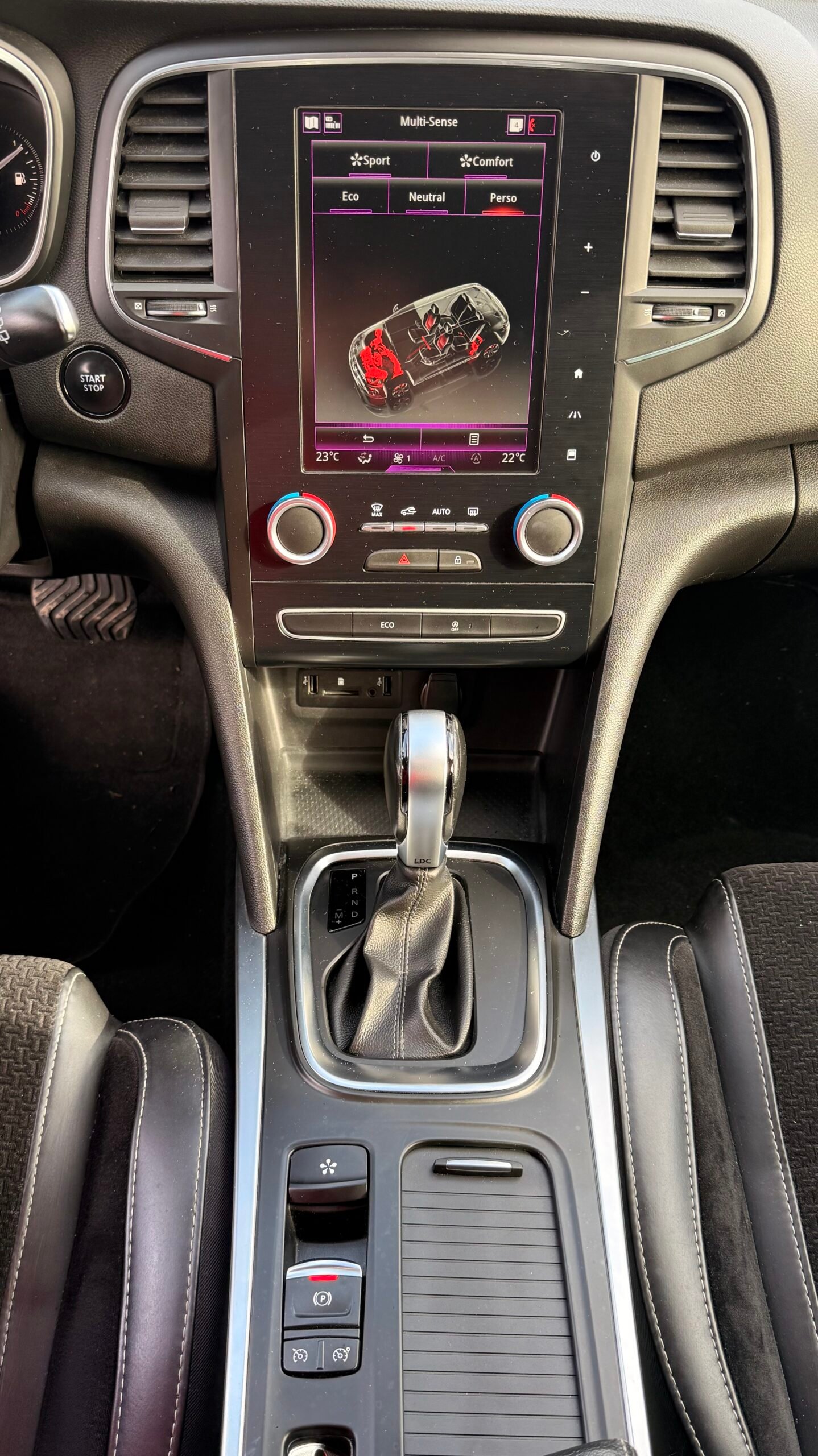 RENAULT Mégane IV 1.5 dCi EDC6 110 cv Boîte auto