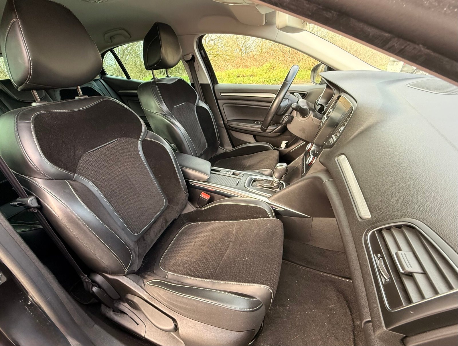 RENAULT Mégane IV 1.5 dCi EDC6 110 cv Boîte auto