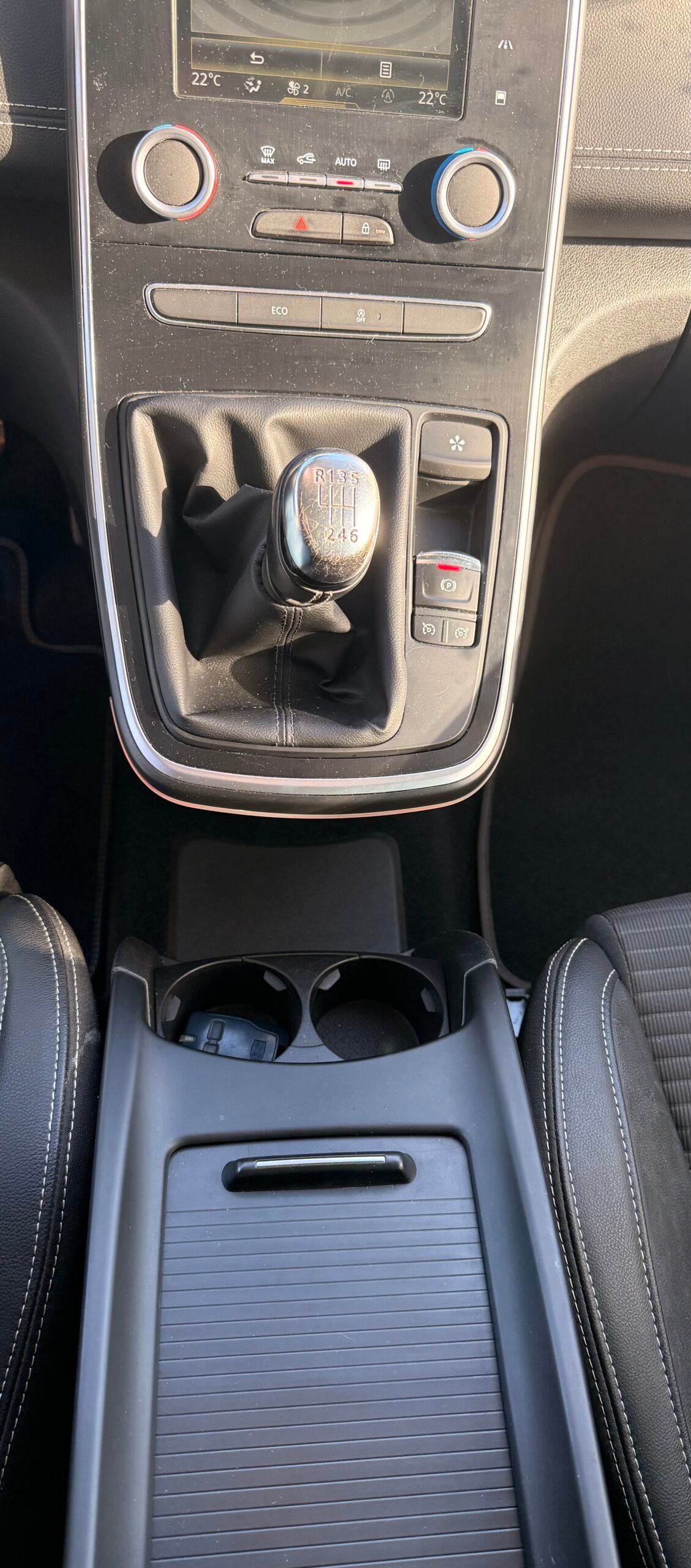 RENAULT Grand Scénic IV 1.2 Tce 131 cv finition « intens »