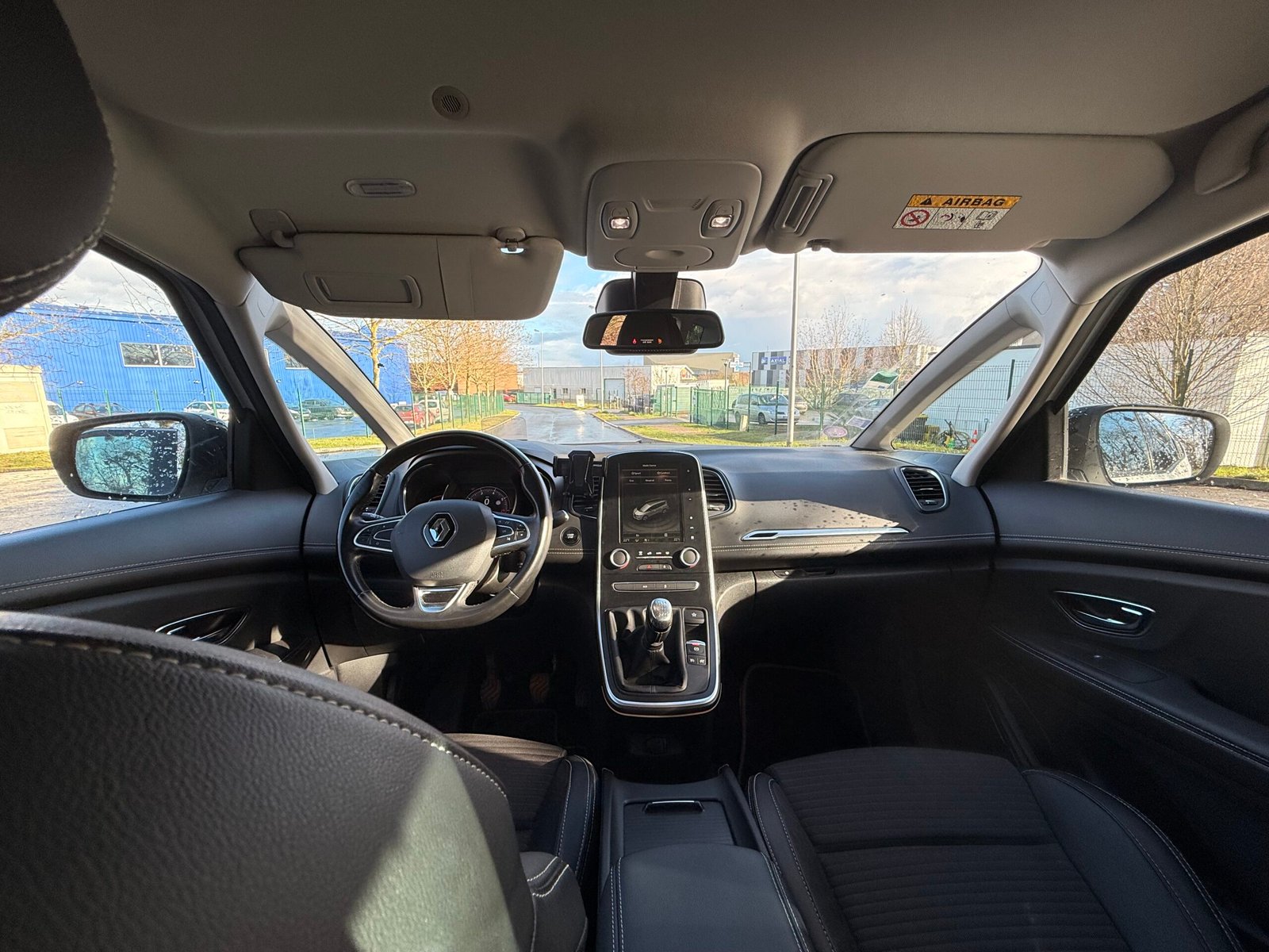 RENAULT Grand Scénic IV 1.2 Tce 131 cv finition « intens »