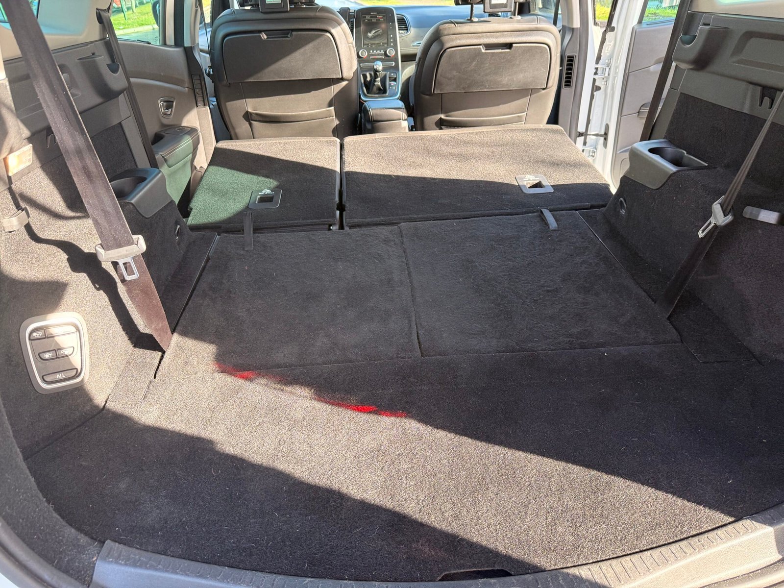 RENAULT Grand Scénic IV 1.2 Tce 131 cv finition « intens »