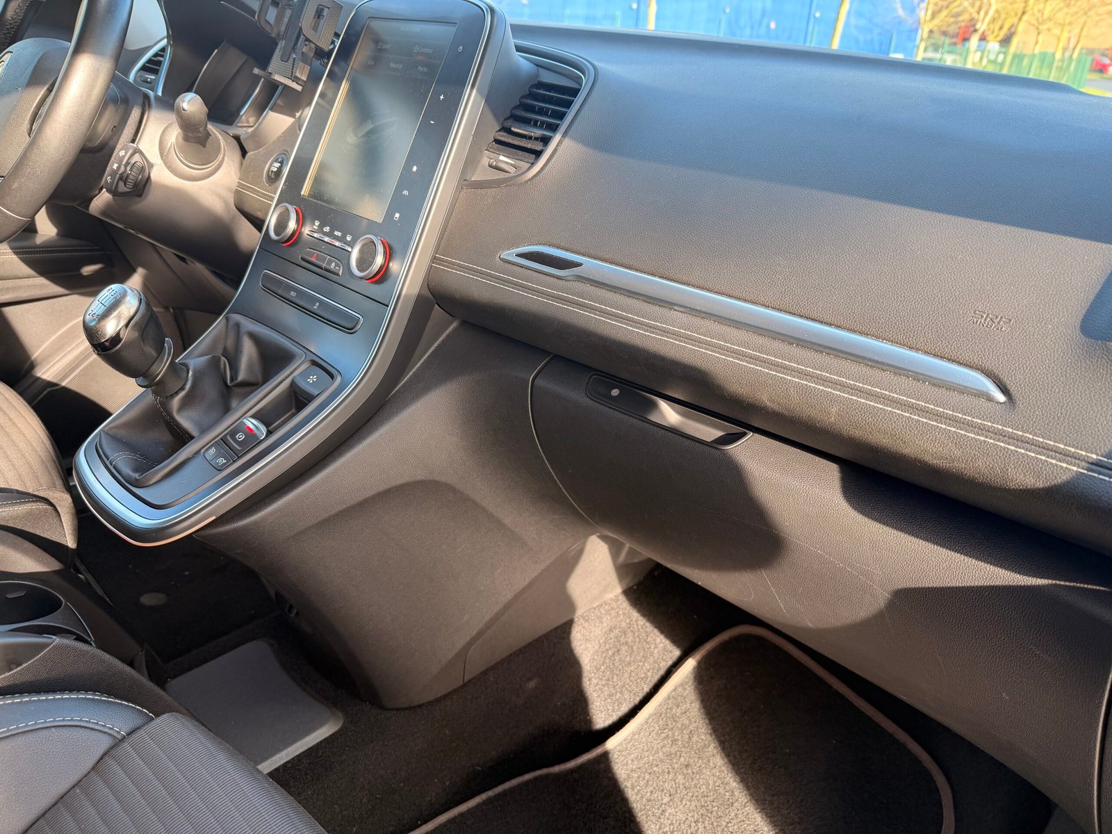 RENAULT Grand Scénic IV 1.2 Tce 131 cv finition « intens »