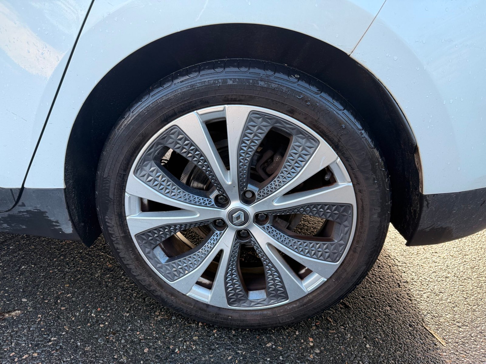 RENAULT Grand Scénic IV 1.2 Tce 131 cv finition « intens »