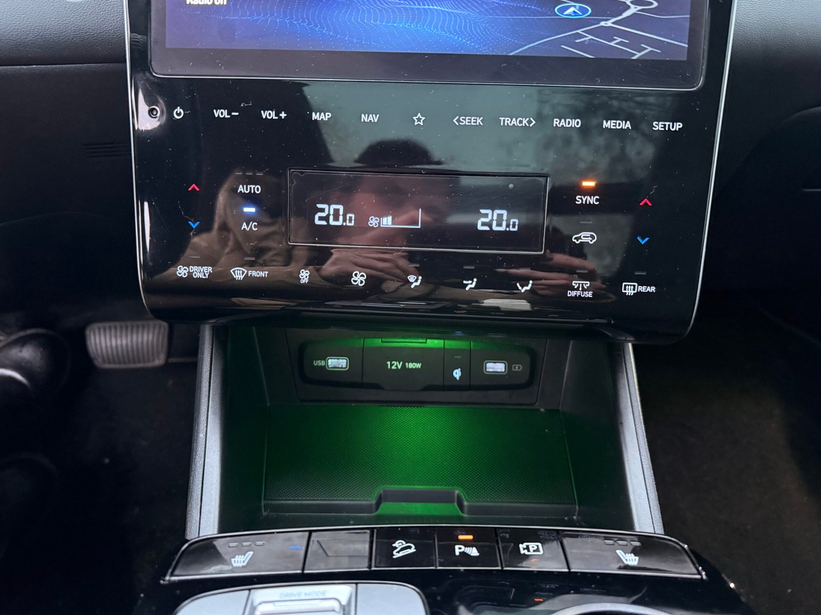 HYUNDAI Tucson IV 1.6 TGDi 230 Hybrid 179 cv Boîte auto en finition créative