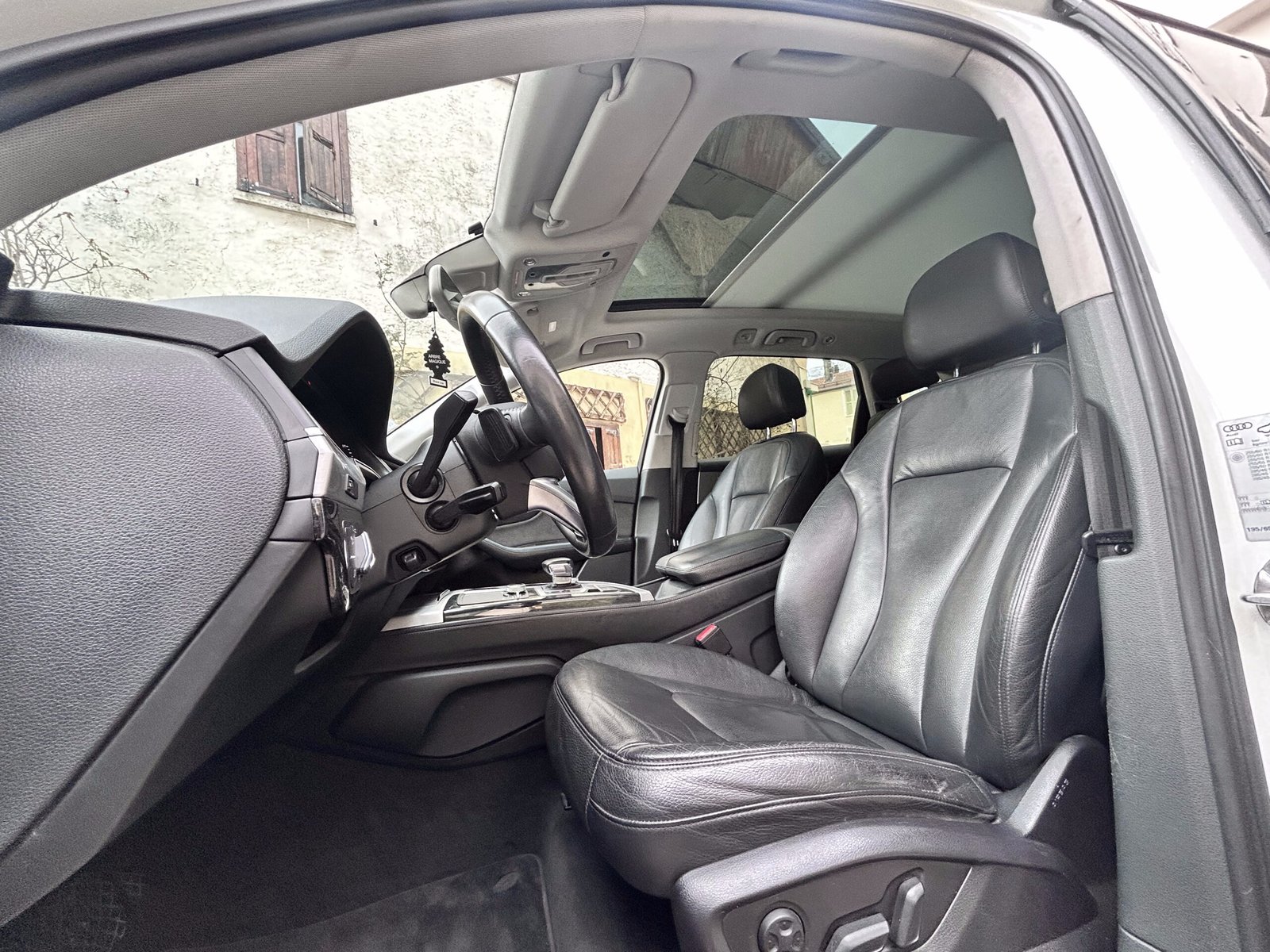 AUDI Q7 3.0 litres TDI V6 Turbo QUATTRO 272CH