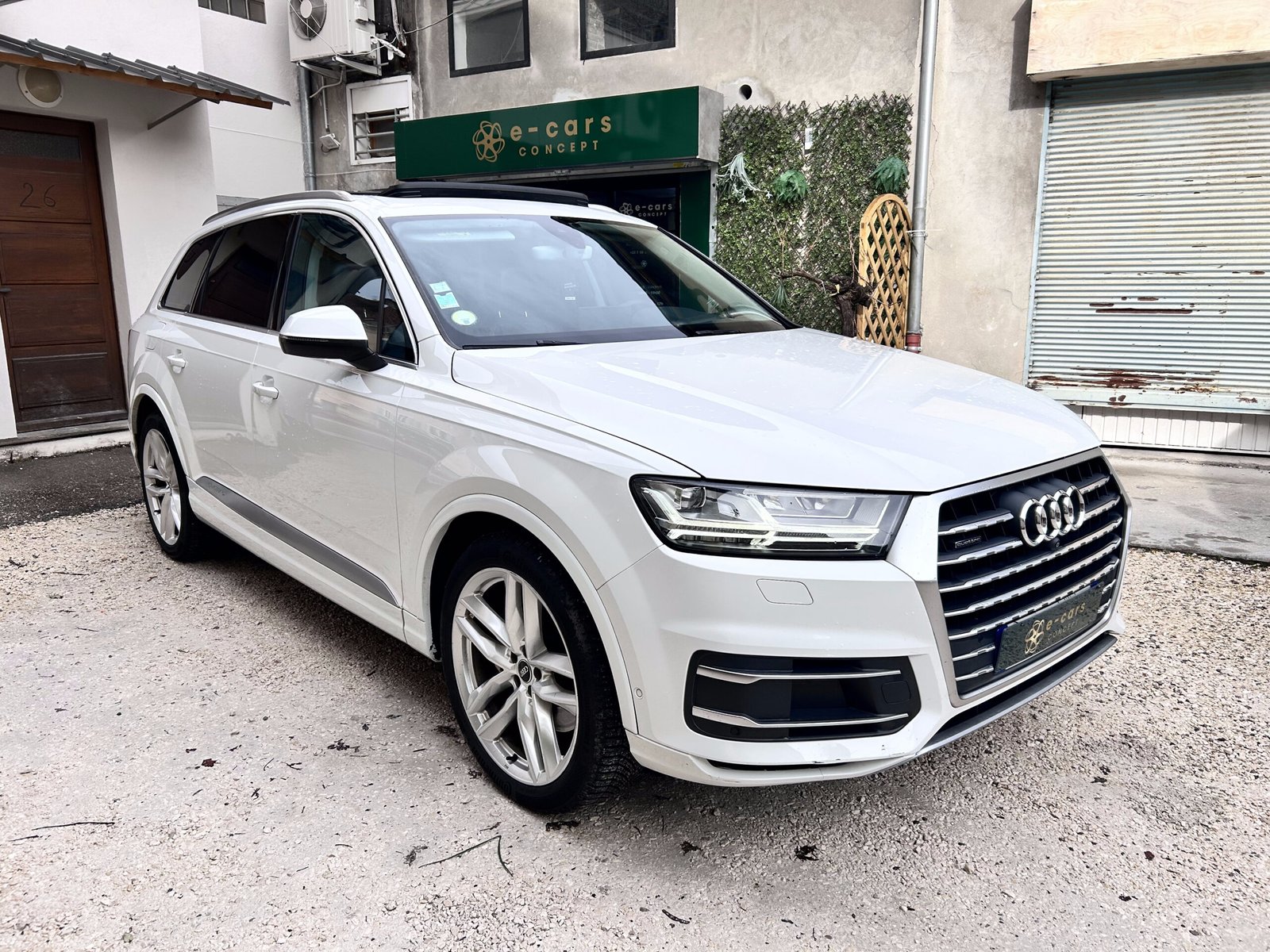 AUDI Q7 3.0 litres TDI V6 Turbo QUATTRO 272CH