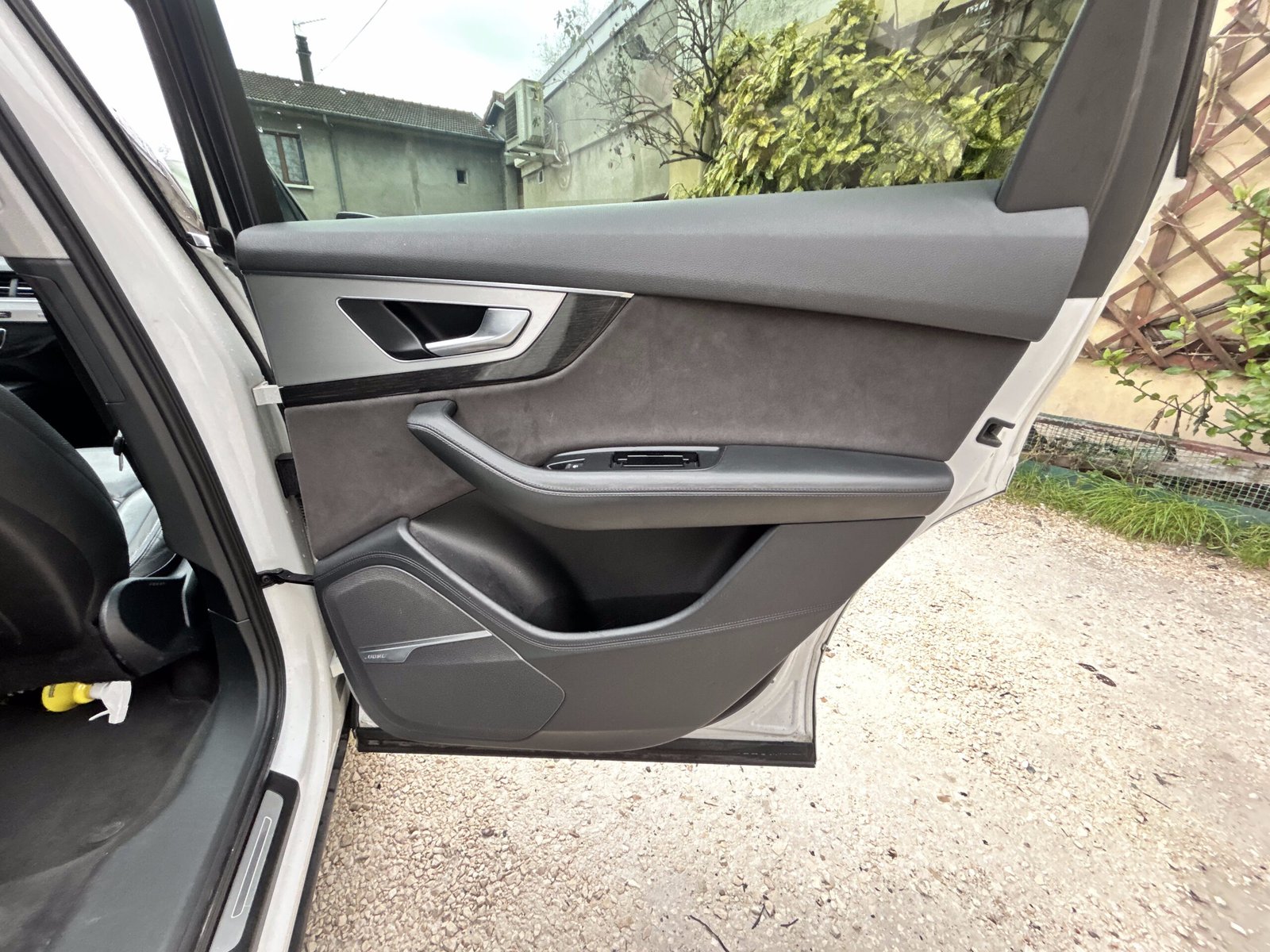 AUDI Q7 3.0 litres TDI V6 Turbo QUATTRO 272CH