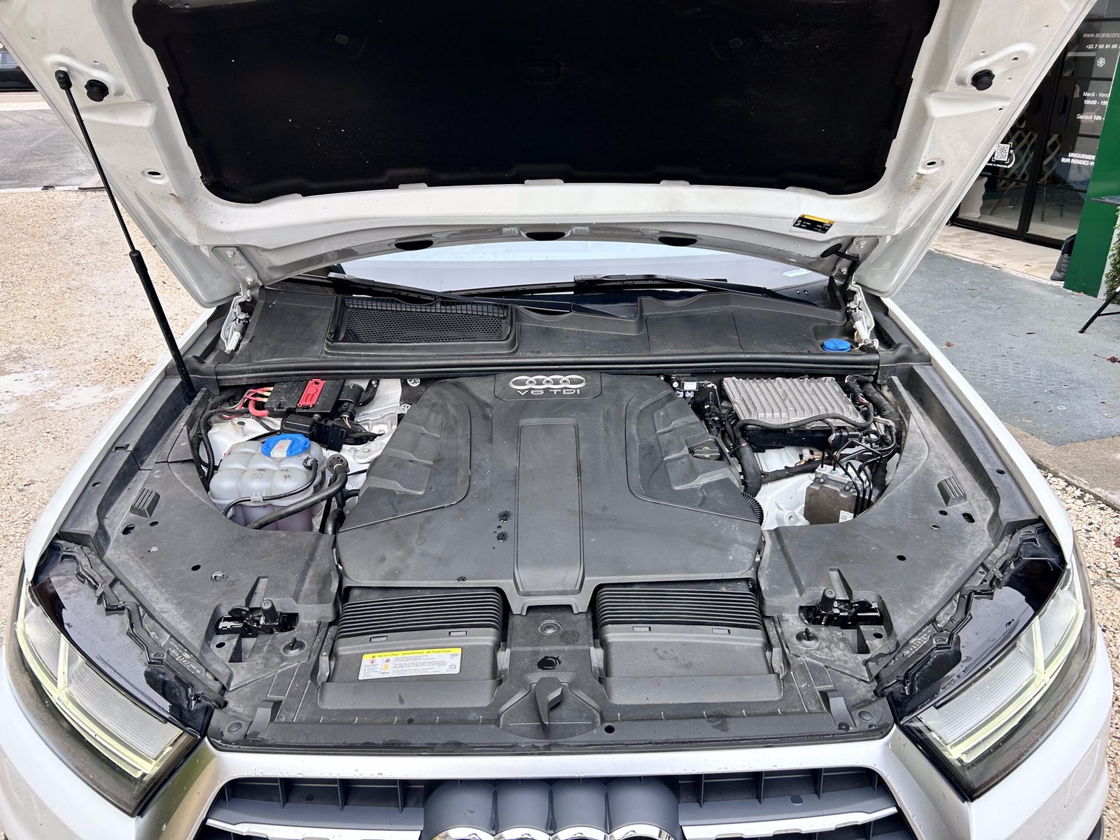 AUDI Q7 3.0 litres TDI V6 Turbo QUATTRO 272CH